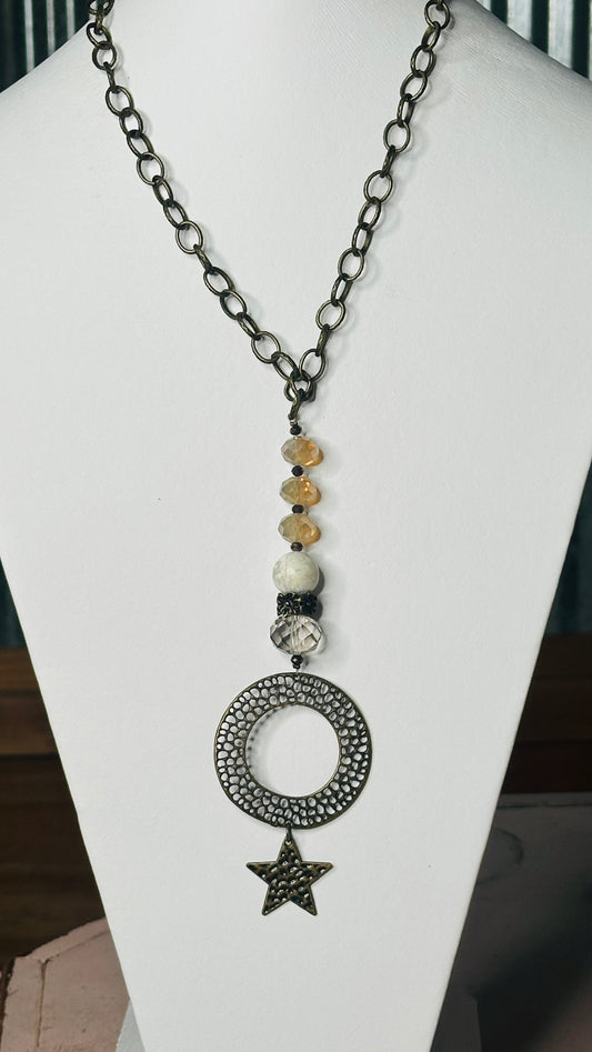Oval Link Necklace with Hammered Star Pendant
