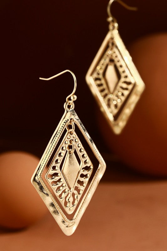 Hammered Metal Diamond Shape Earrings